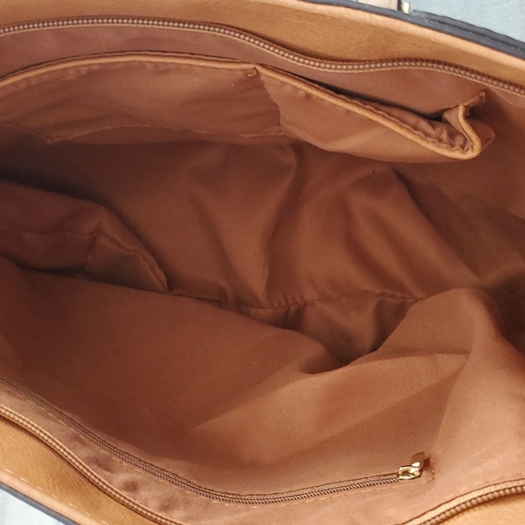 NEW Tote - Picture 6 of 13